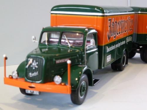 Henschel HS 140 Kofferzug+trailer