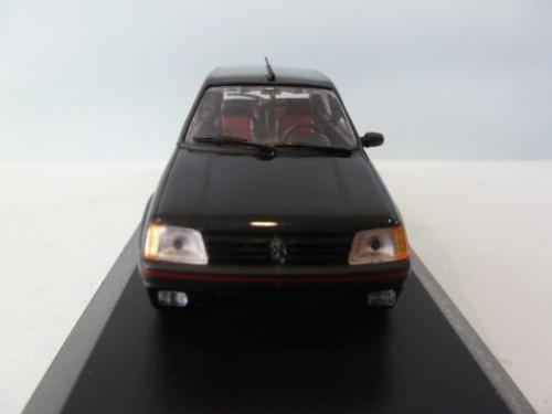 Peugeot 205 GTI