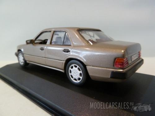 Mercedes-benz 400 E V8