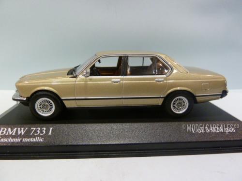 BMW 733i (e23)