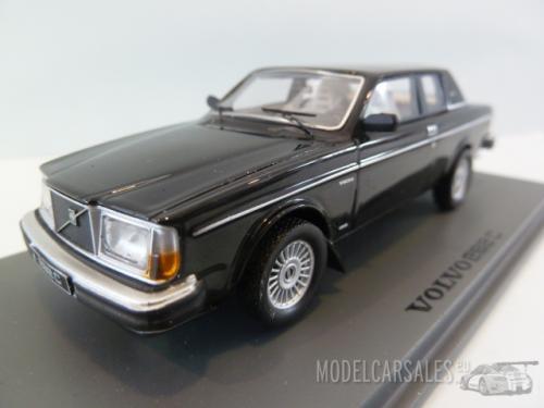 Volvo 262c Bertone Black