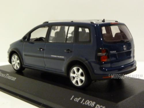 Volkswagen Cross Touran