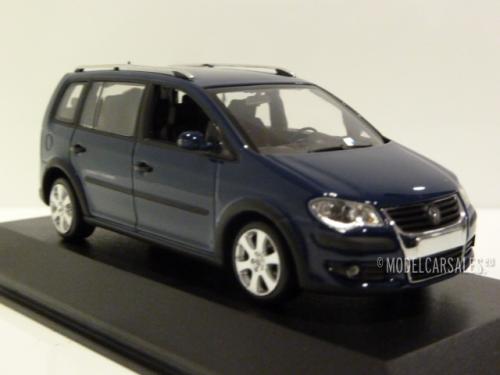 Volkswagen Cross Touran