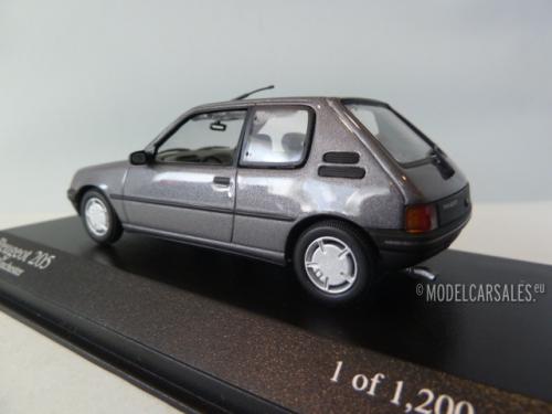 Peugeot 205