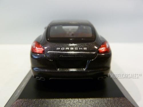 Porsche Panamera Turbo