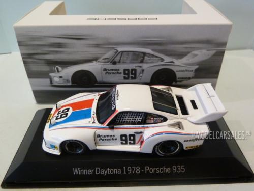 Porsche 935