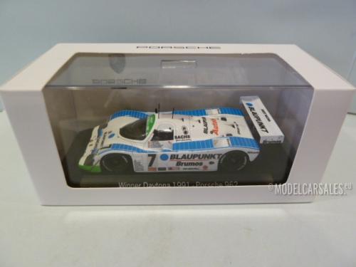 Porsche 962