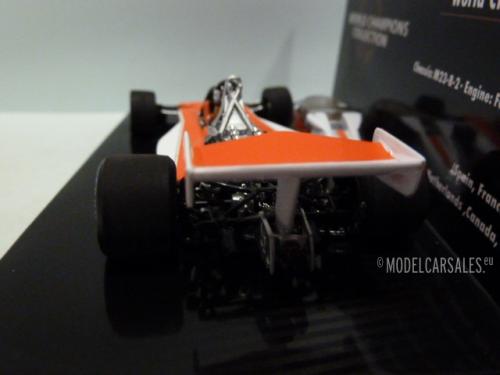 Mclaren Ford M23