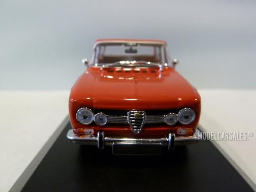 Alfa Romeo Giulia 1600