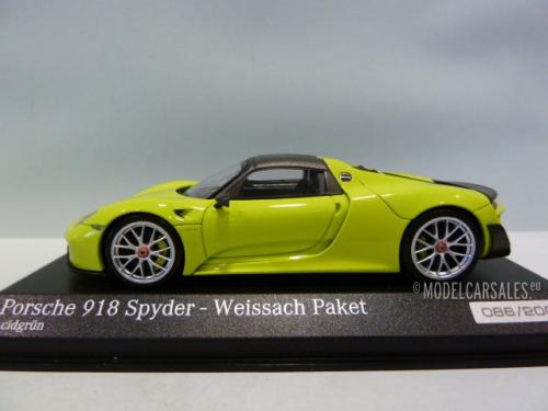 Porsche 918 Spyder Weissach Package