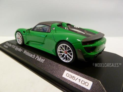 Porsche 918 Spyder Weissach Package