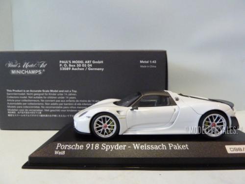 Porsche 918 Spyder Weissach Package