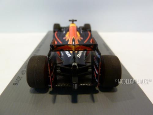 Red Bull Racing RB12 Tag Heuer