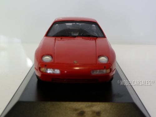 Porsche 928 S4