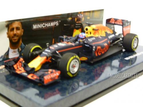 Red Bull Racing TAG-Heuer RB12