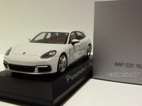 Porsche Panamera S Turismo 4 -E-Hybrid