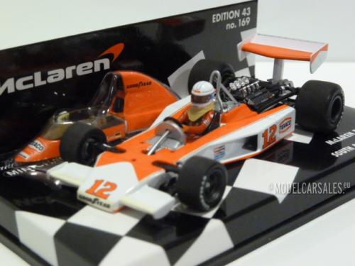 Mclaren Ford M23