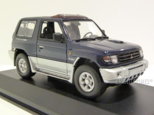 Mitsubishi Pajero SWB