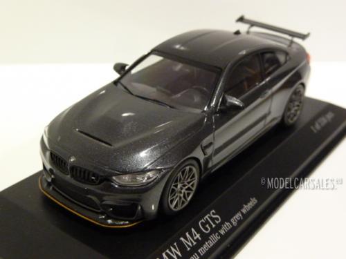 BMW M4 GTS