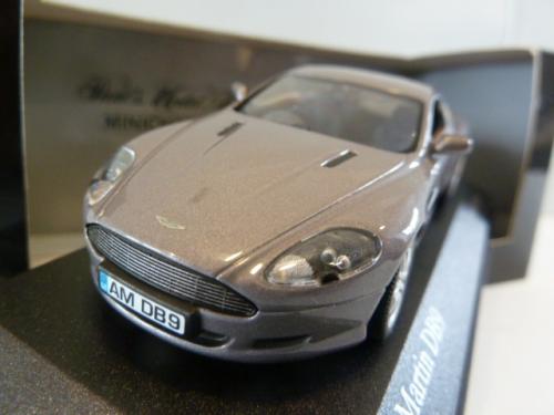 Aston Martin DB9