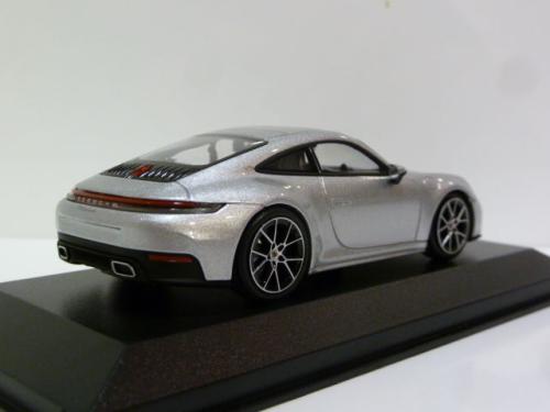 Porsche 911 (992.2) Carrera