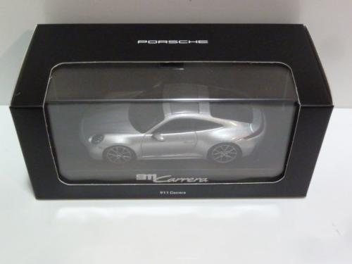 Porsche 911 (992.2) Carrera