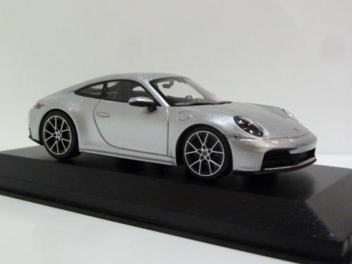 Porsche 911 (992.2) Carrera