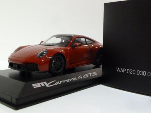 Porsche 911 (992.2) Carrera 4 GTS