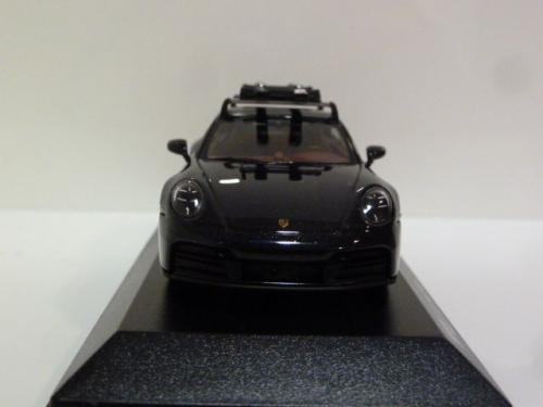 Porsche 911 (992.2) Carrera Porsche 911 (992.2) Carrera