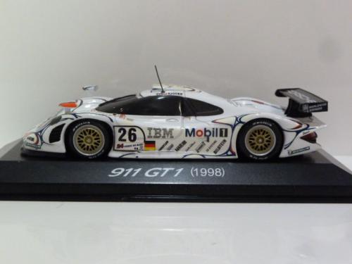 Porsche 911 GT1