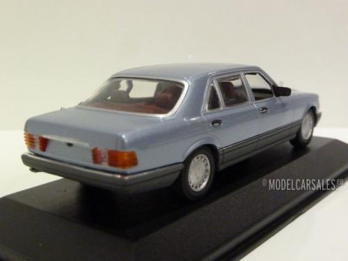 Mercedes-benz 560 SEL