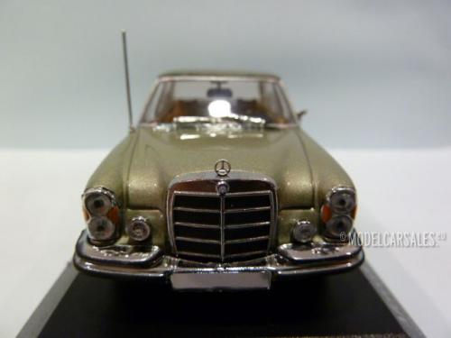 Mercedes-benz 300 SEL 6.3 (w109) Mercedes-benz 300 SEL 6.3 (w109)