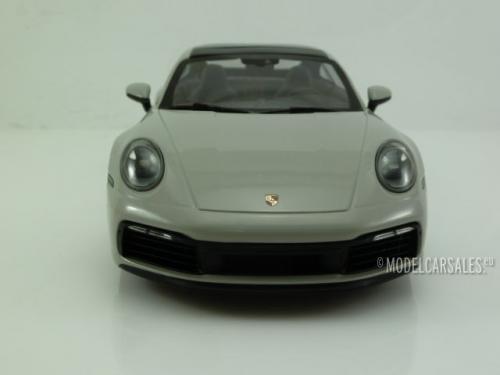 Porsche 911 (992) Carrera 4S