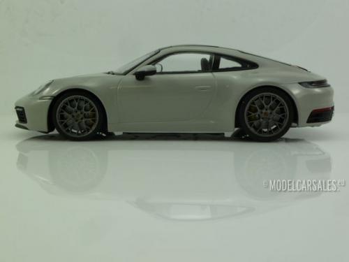 Porsche 911 (992) Carrera 4S