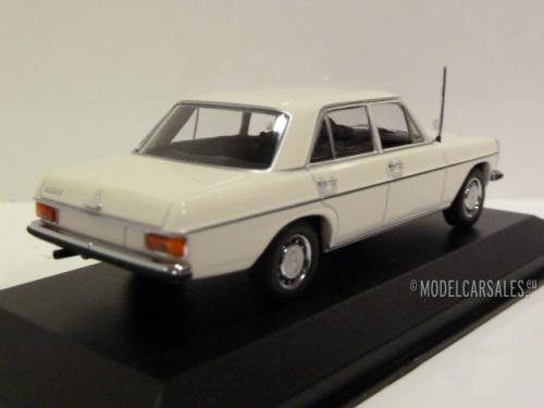 Mercedes-benz 200 (w115) Strich8 Mercedes-benz 200 (w115) Strich8