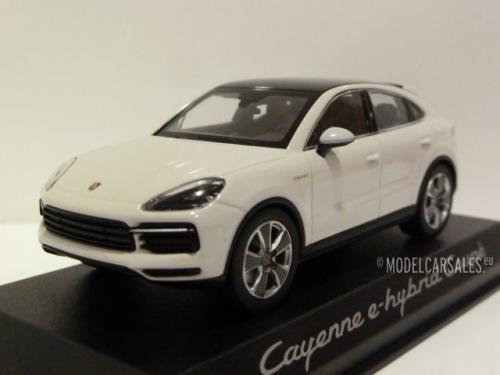 Porsche Cayenne e-Hybrid Coupe