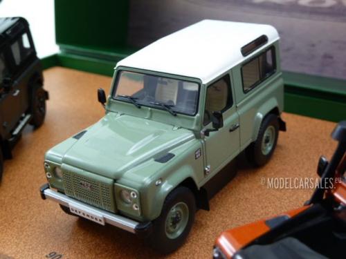 Land Rover Defender 90 - 110