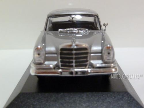Mercedes-benz 300 SE Lang Heckflosse