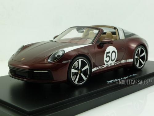 Porsche 911 (992) Targa 4S Heritage Edition