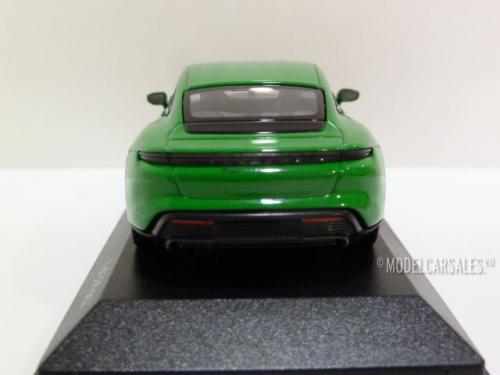 Porsche Taycan Turbo S