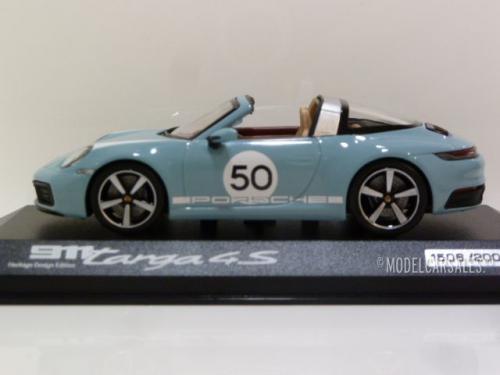 Porsche 911 (992) Targa 4S Heritage Design Edition