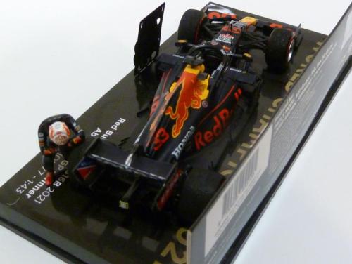 Red Bull Racing RBR16B