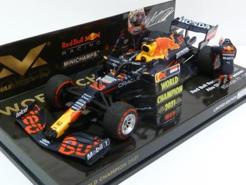 Red Bull Racing RBR16B