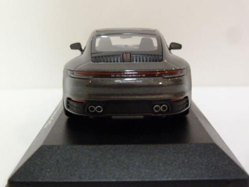 Porsche 911 (992) Carrera 4S