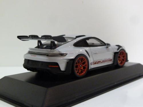 Porsche 911 (992) GT3 RS