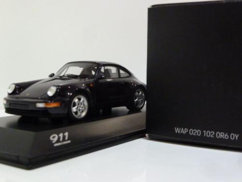 Porsche 911 (964) Carrera 4