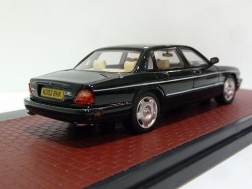 Jaguar XJR X300