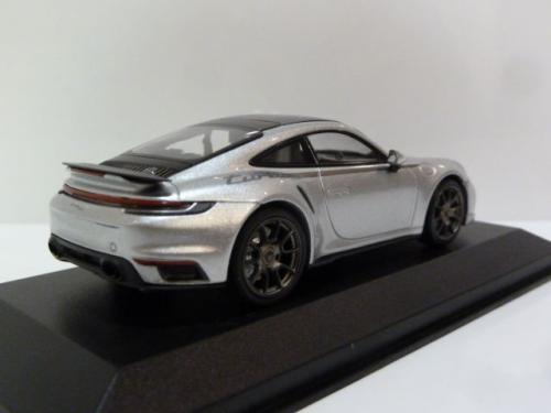 Porsche 911 (992.1) Turbo S 50